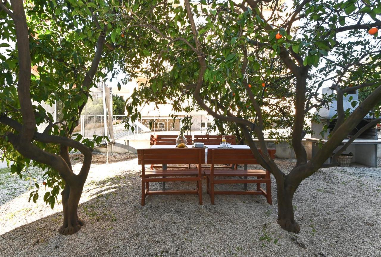 Holiday House Vukman โตรกีร์ ภายนอก รูปภาพ
